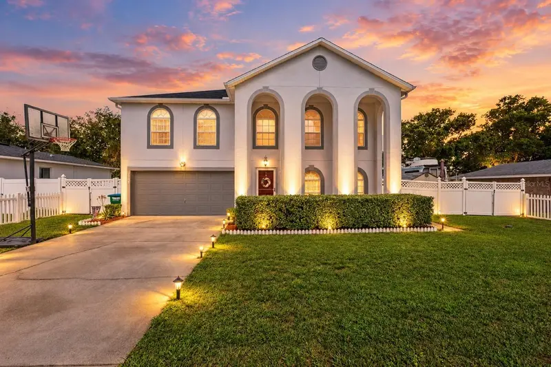 1308 Azora Dr, FL