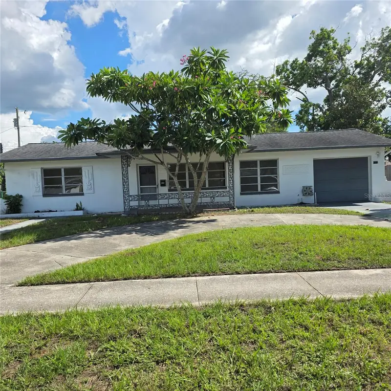 4014 22nd Ave N, FL