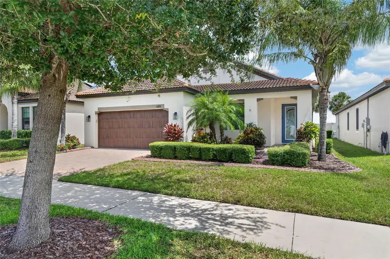 16836 Whisper Elm St, FL