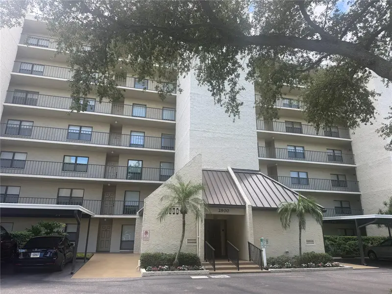 2900 Cove Cay Dr #4b, FL