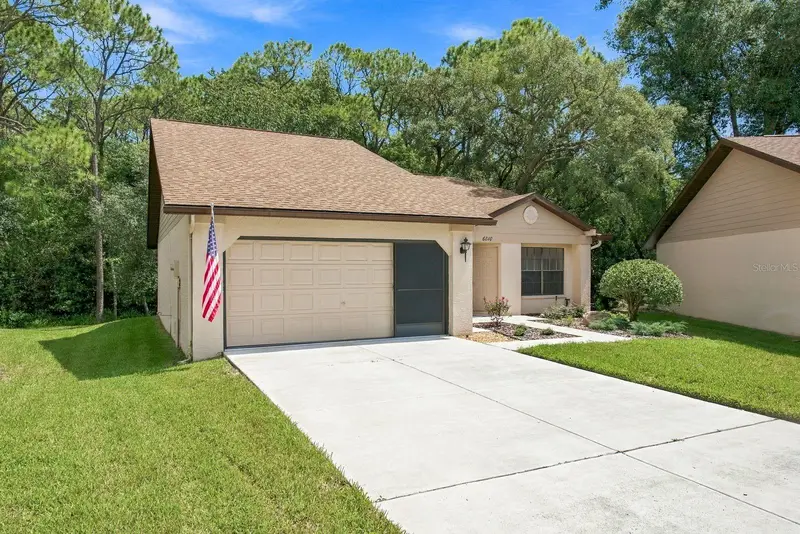 6810 Plumleaf Ct, FL