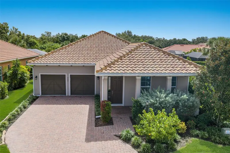 4621 Royal Dornoch Cir, FL