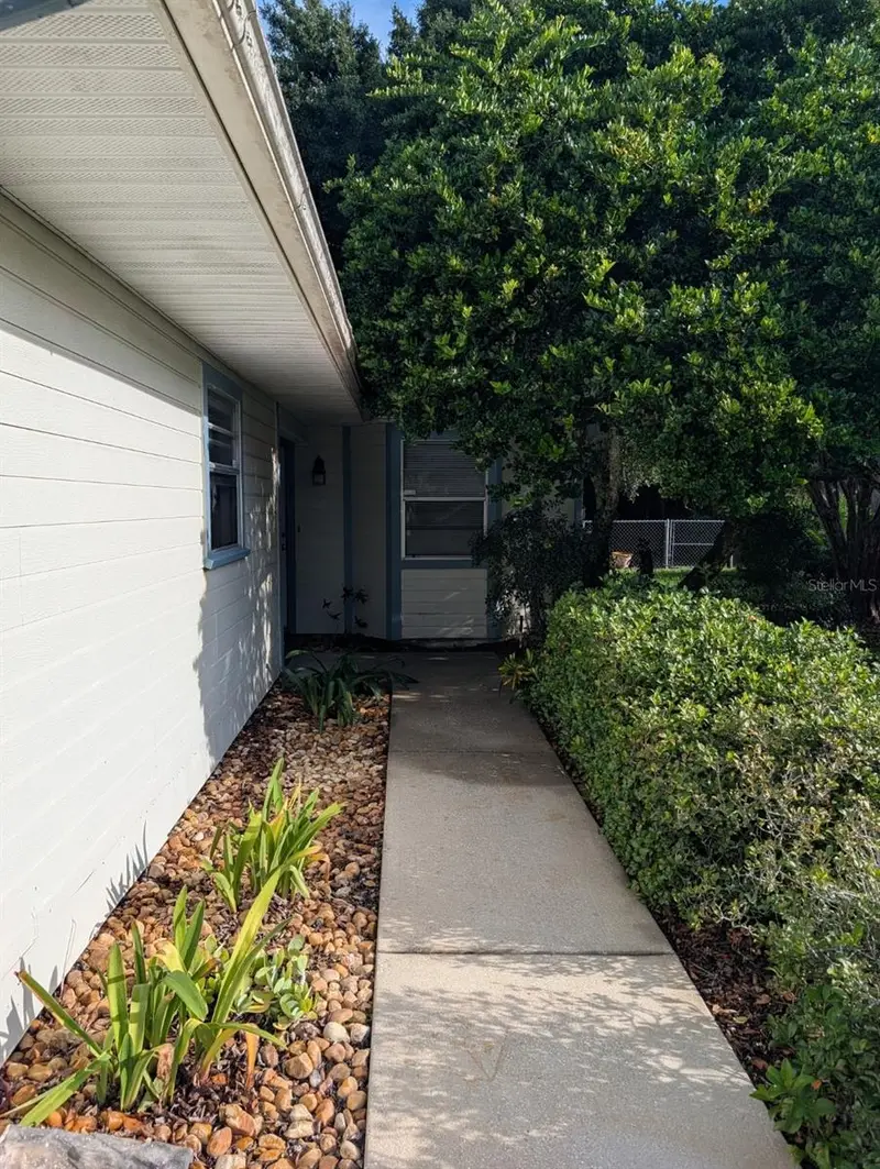 2407 South Avenue, FL
