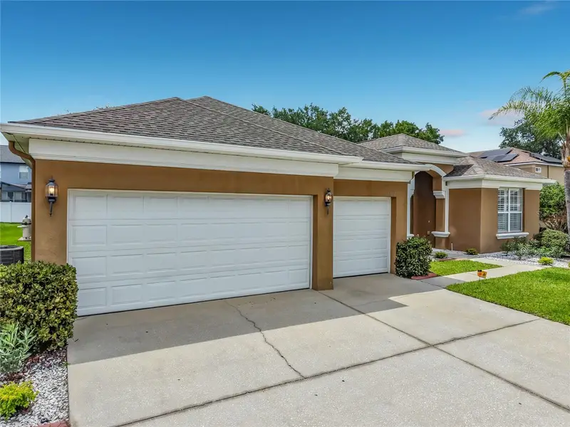 13412 Summer Rain Dr, FL