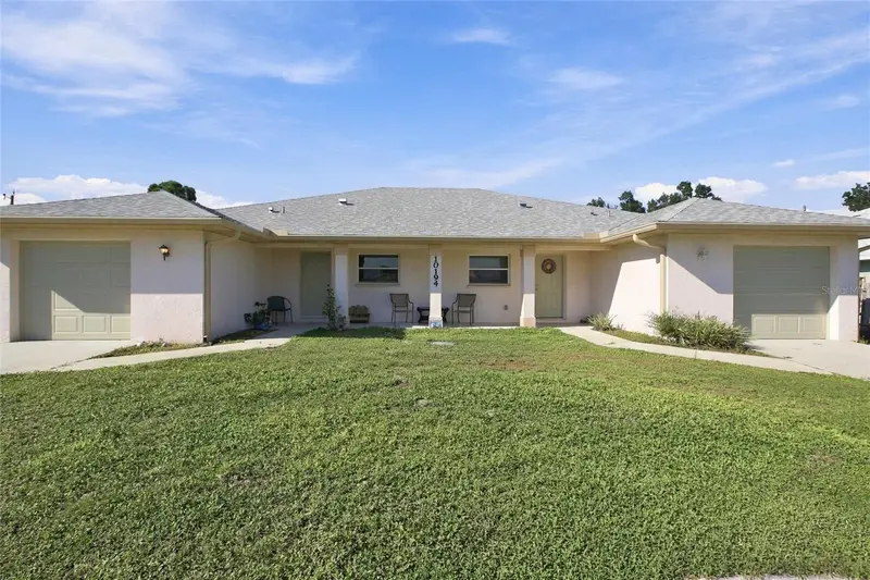 10194 Tramore Ave #A & B, FL
