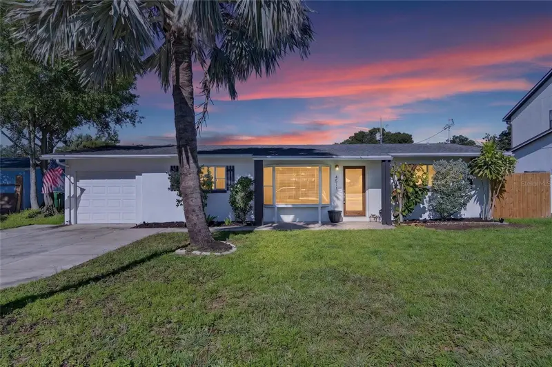 4511 S Gaines Rd, FL
