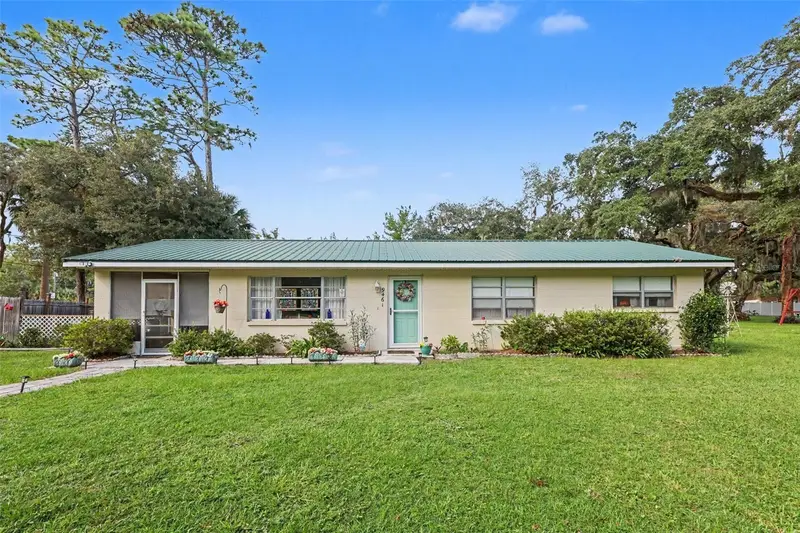 9461 W Tall Pines Ct, FL
