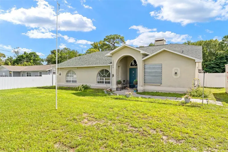 12606 Litewood Dr, FL