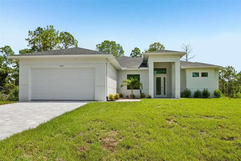1016 State Ave, FL