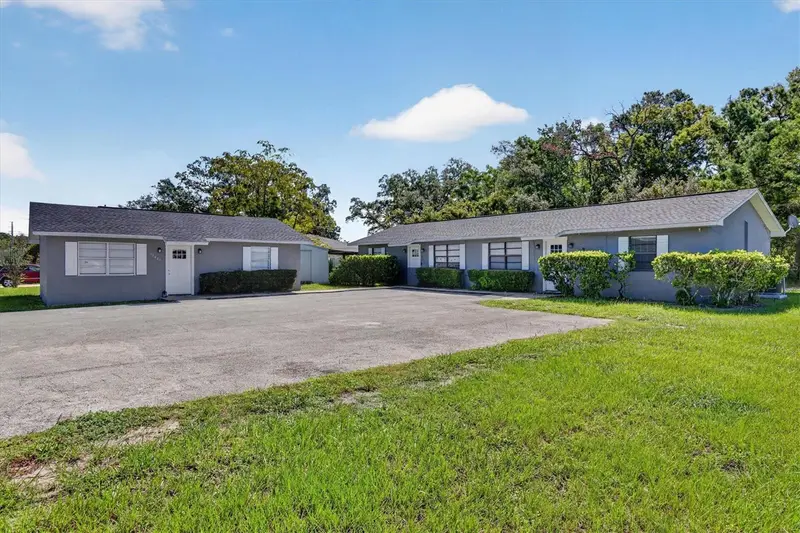 10430 Chalmer St, FL