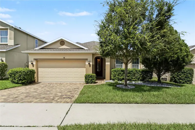 2212 Napone Ln, FL