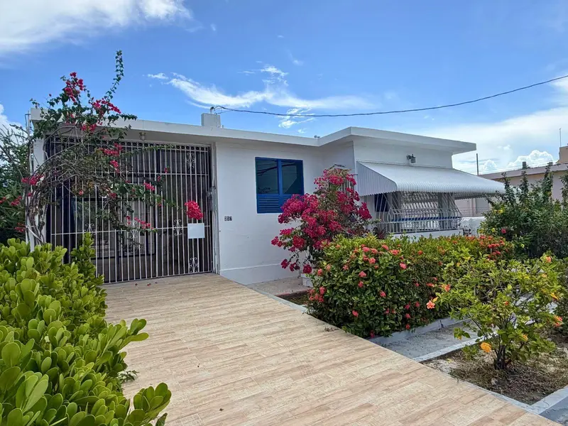 Pueblo Ave General Valero #257, PR