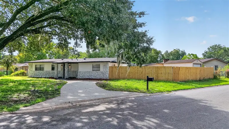 Union Park / East Orlando listing