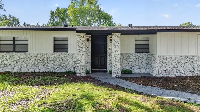 10810 Genevieve St, FL