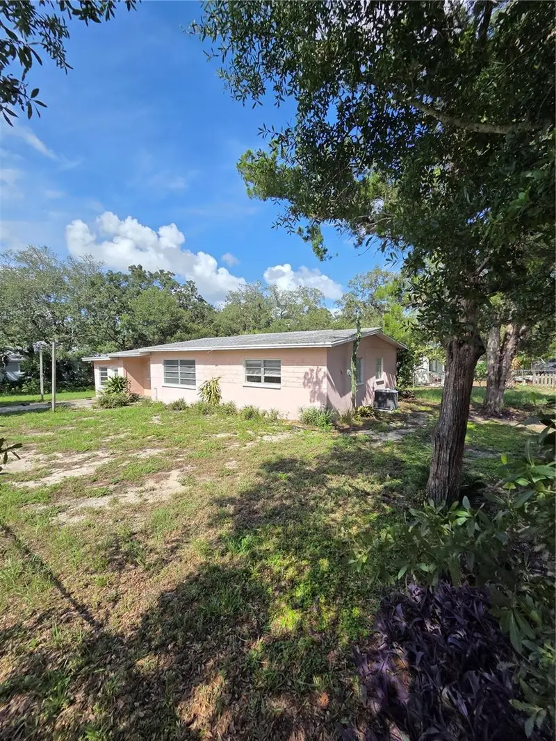 350 N Levis Ave, FL