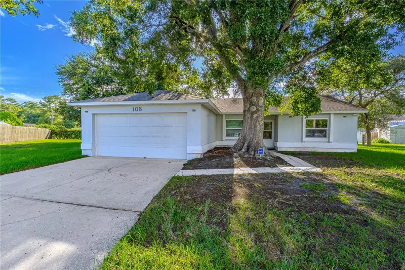 108 Sugar Maple Ct, FL