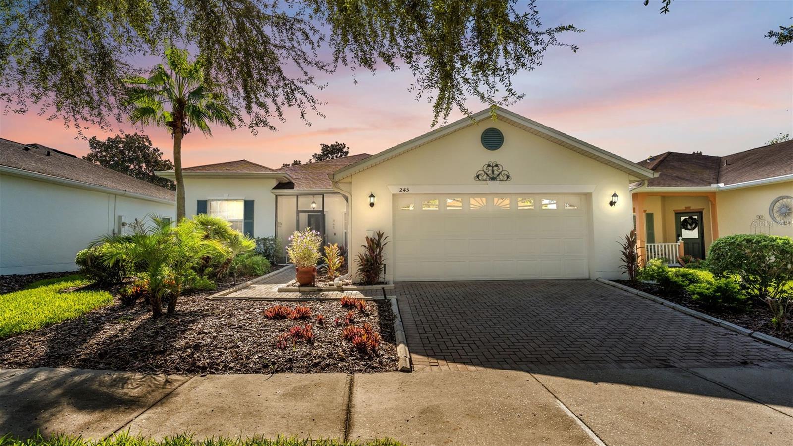 245 Amelia St, FL