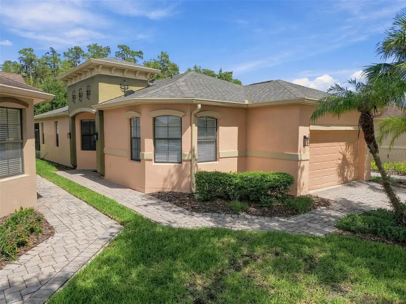 884 Grand Canal Dr, FL