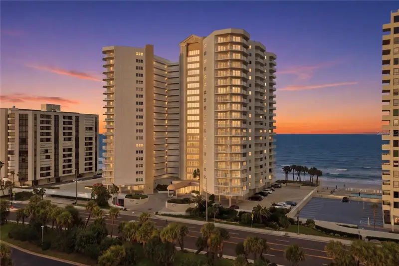 2937 S Atlantic Ave #1808, FL