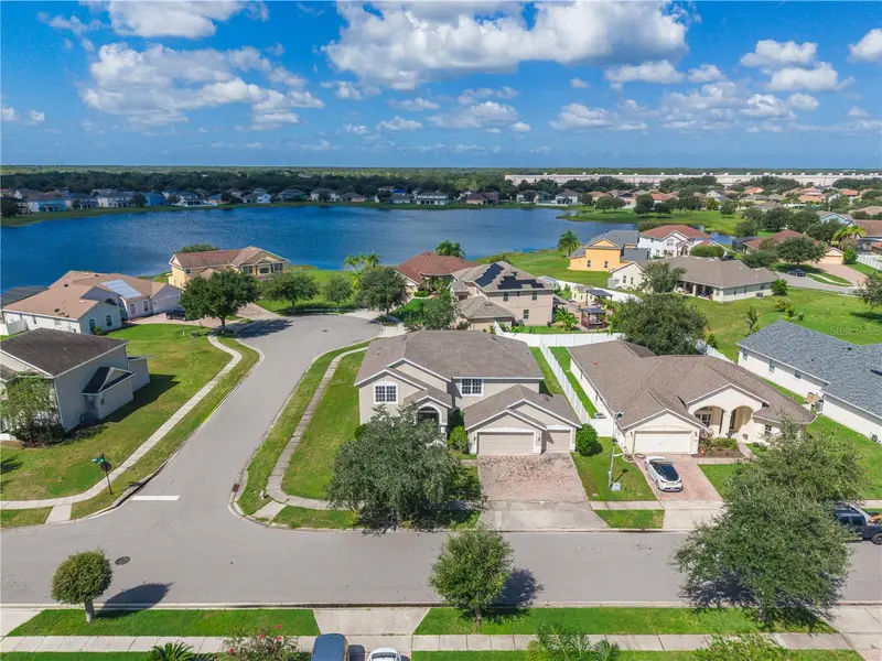 2887 Sweetspire Cir, FL
