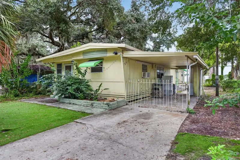 6506 Westside Dr, FL
