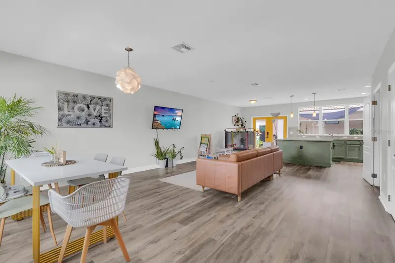 3113 Via Otero Dr, FL