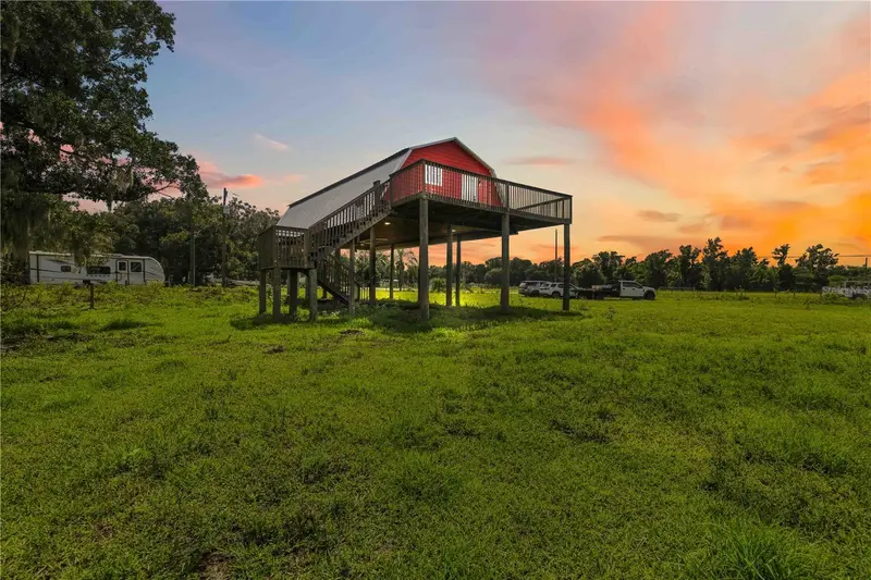 951 State Road 64 E, FL