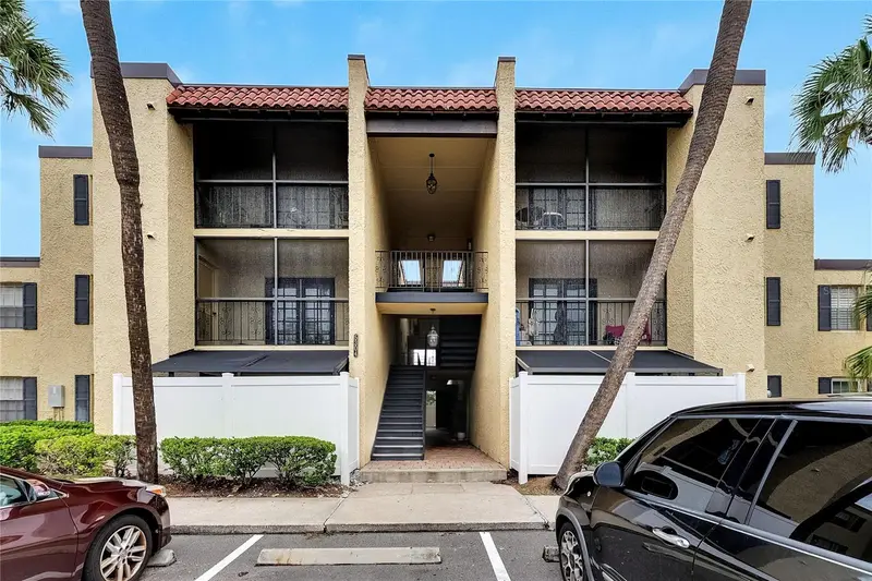 5304 W Kennedy Blvd #106, FL