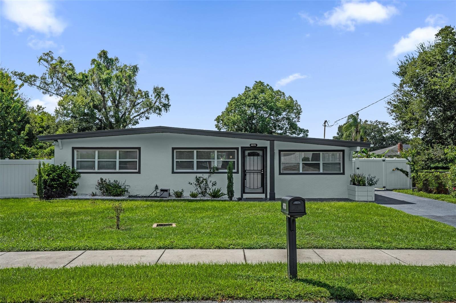 4870 Seminole Ave, FL