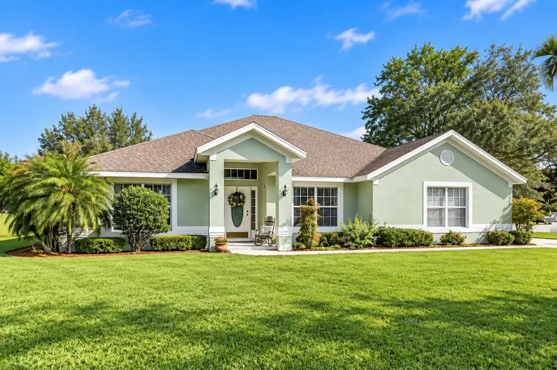 24107 Milford Dr, FL