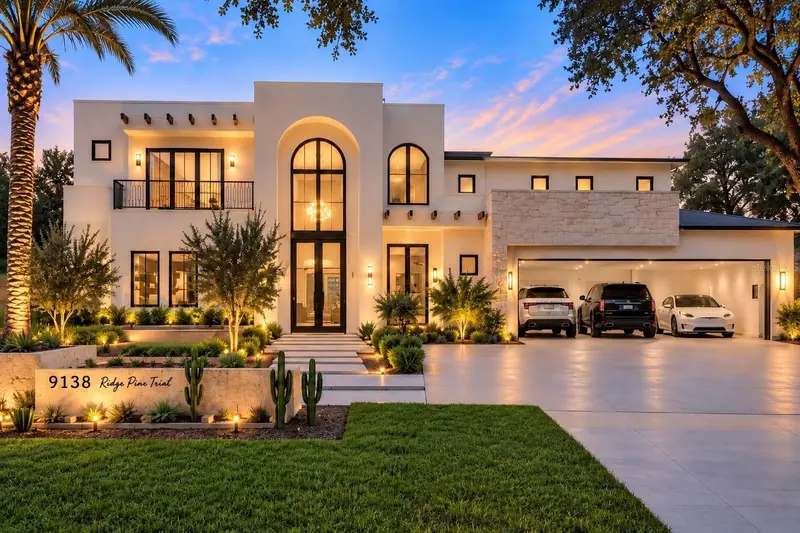 9138 Ridge Pine Trl, FL