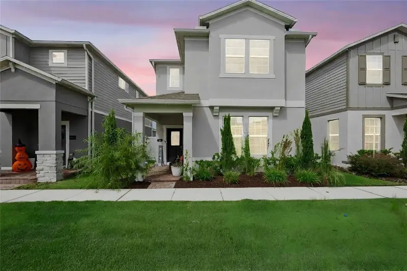 613 Cheval Ln, FL