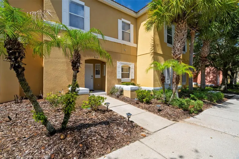 8581 Bay Lilly Loop, FL