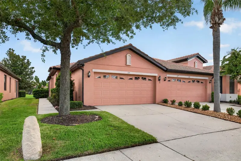 125 Shell Falls Dr, FL