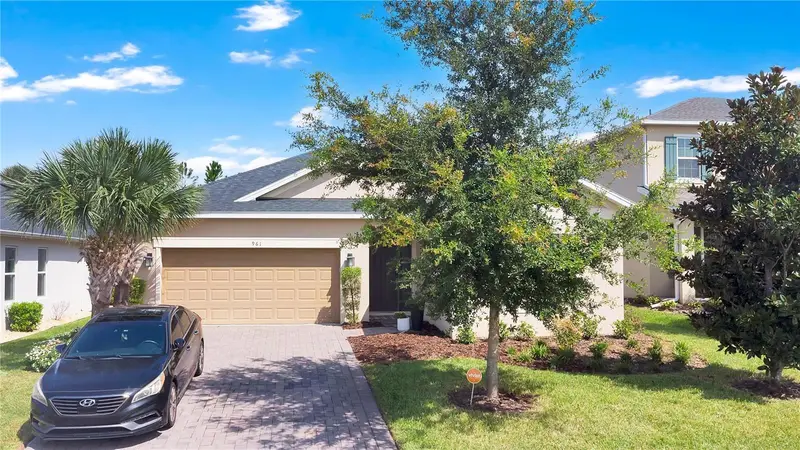 961 Lakeside Estates Dr, FL