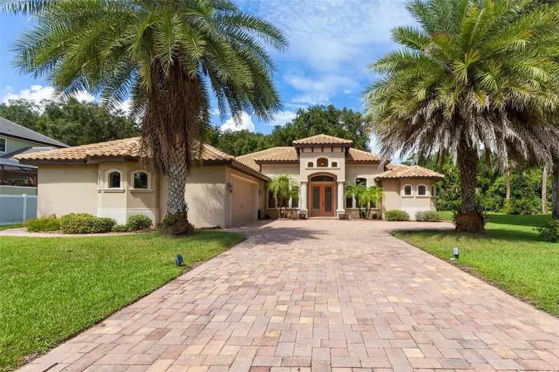 9 River Oaks Way, FL