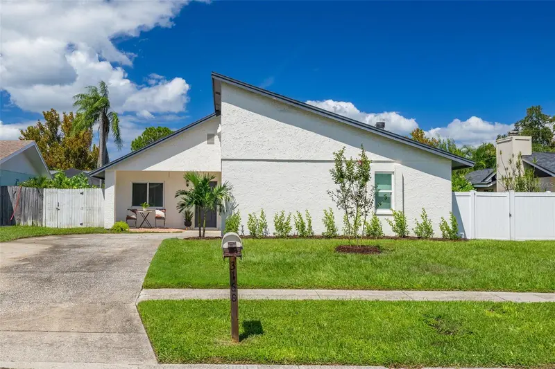 3160 Chamblee Ln, FL