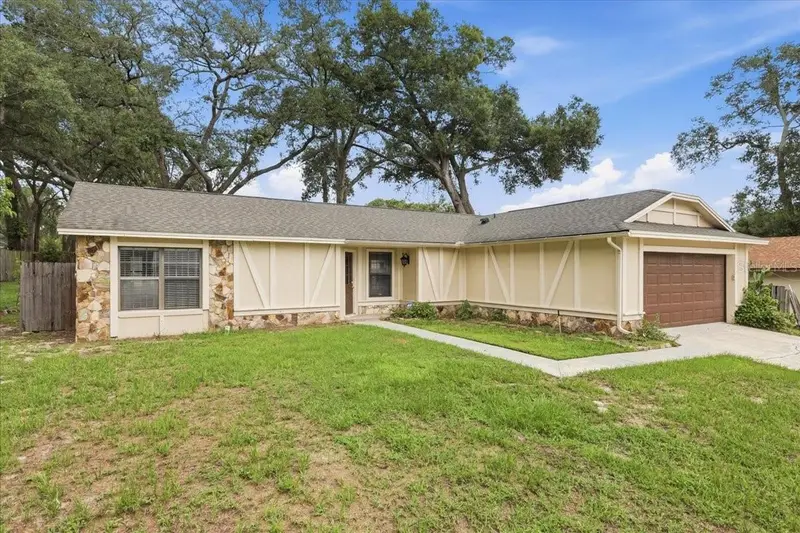 5045 Catspaw Ct, FL