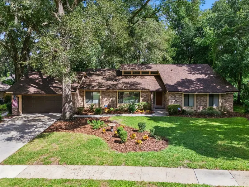 1903 Lost Pine Ln, FL