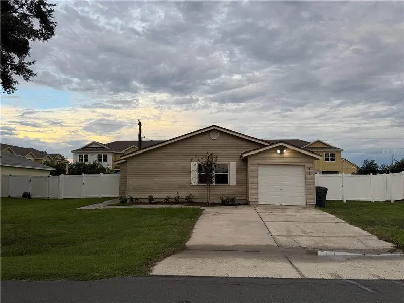 1331 Primrose Ct, FL