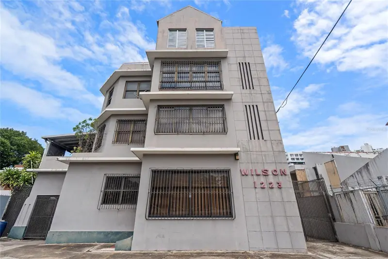 1223 Wilson Ave. #401, PR