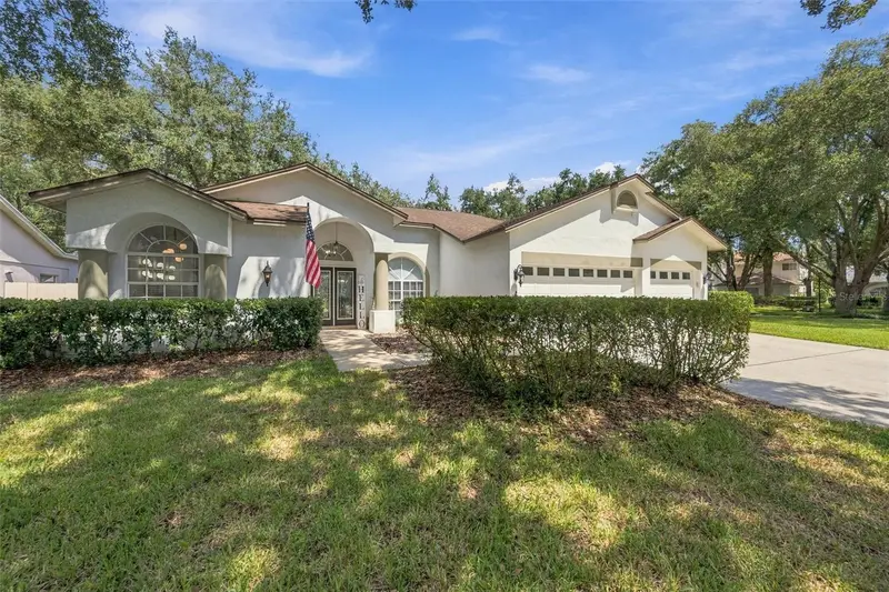 9316 Knightsbridge Ct, FL
