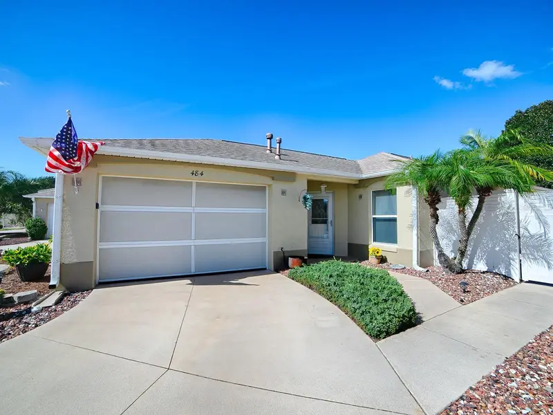 484 Aintree Ln, FL