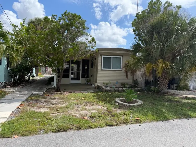 800 Chesapeake Dr #43, FL