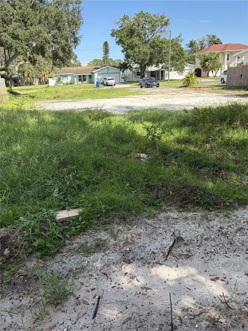 4210 Huntington St Ne, FL