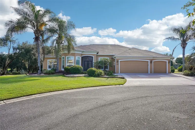 2055 Lake Ridge Dr, FL