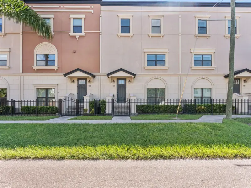 3421 W Horatio St #109, FL