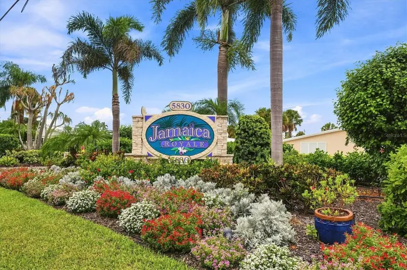 5830 Midnight Pass Rd #18, FL