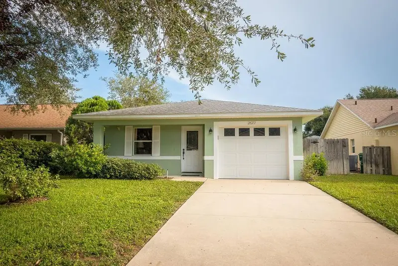 2672 Winchester Cir, FL