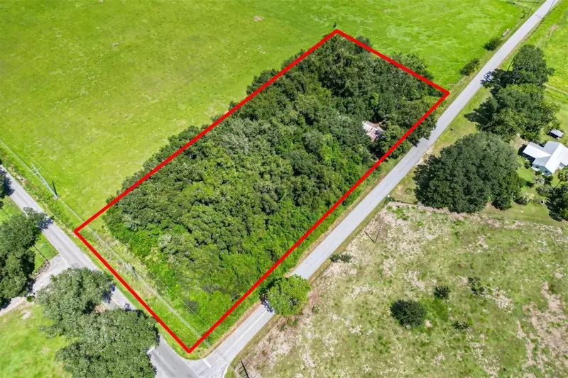 3076 County Road 202, FL